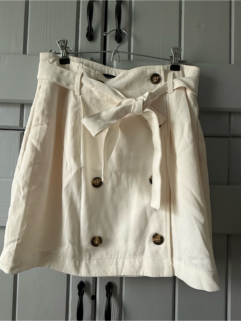 Banana Republic Cream Double-Breasted Tie-Waist Mini Skirt